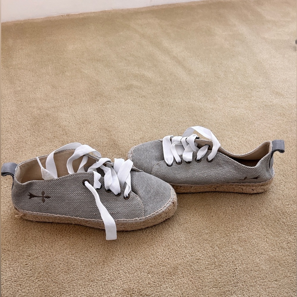 Manebi platform Espadrilles NWOT